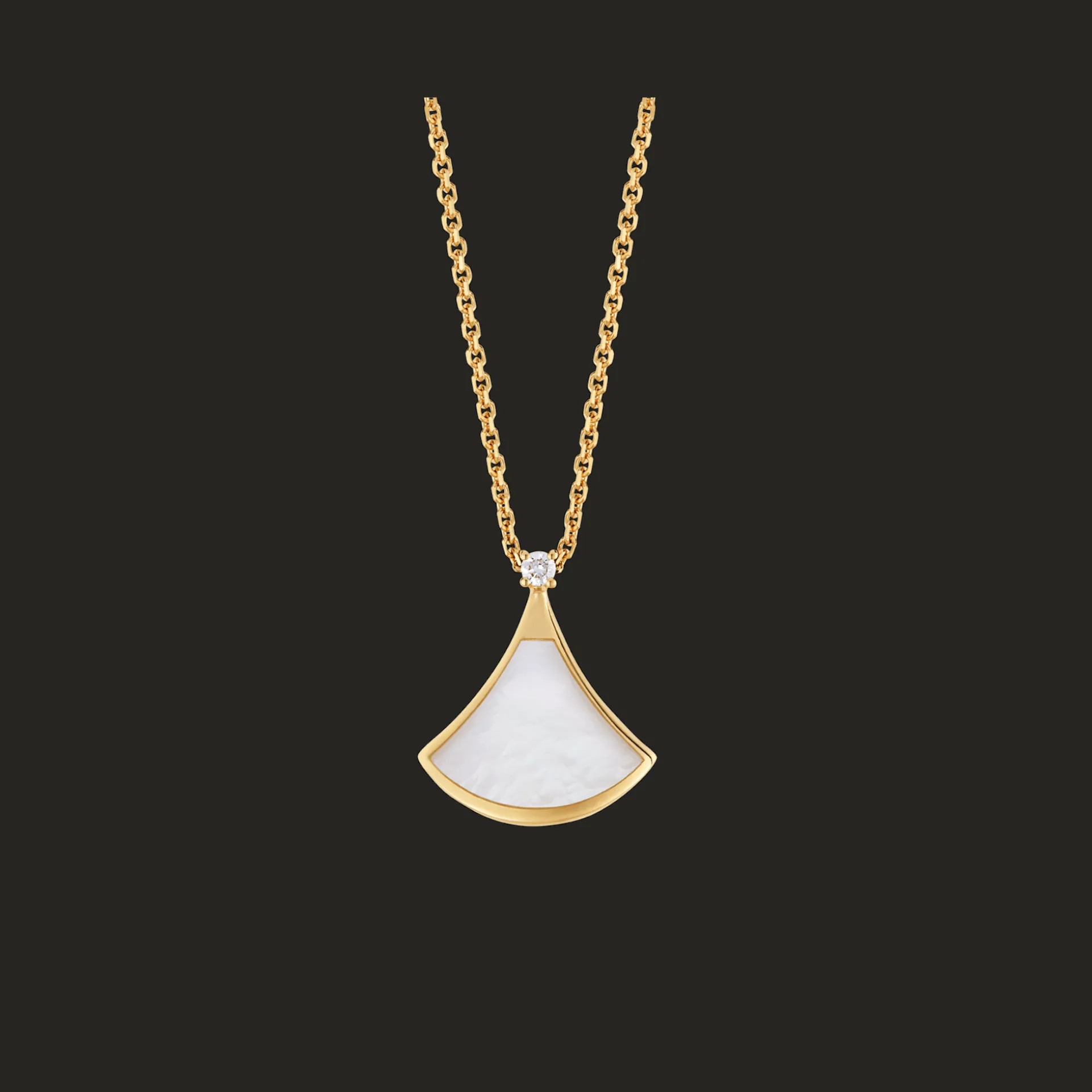 BVLGARI Divas’ Dream Necklace Clearance