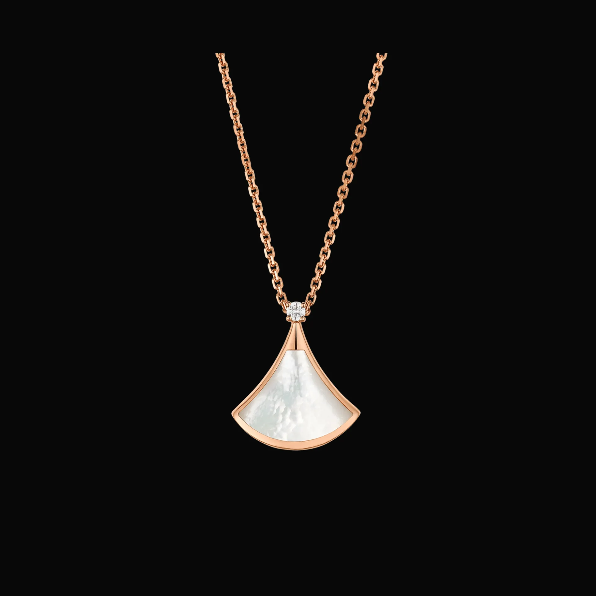 BVLGARI Divas’ Dream Necklace Flash Sale