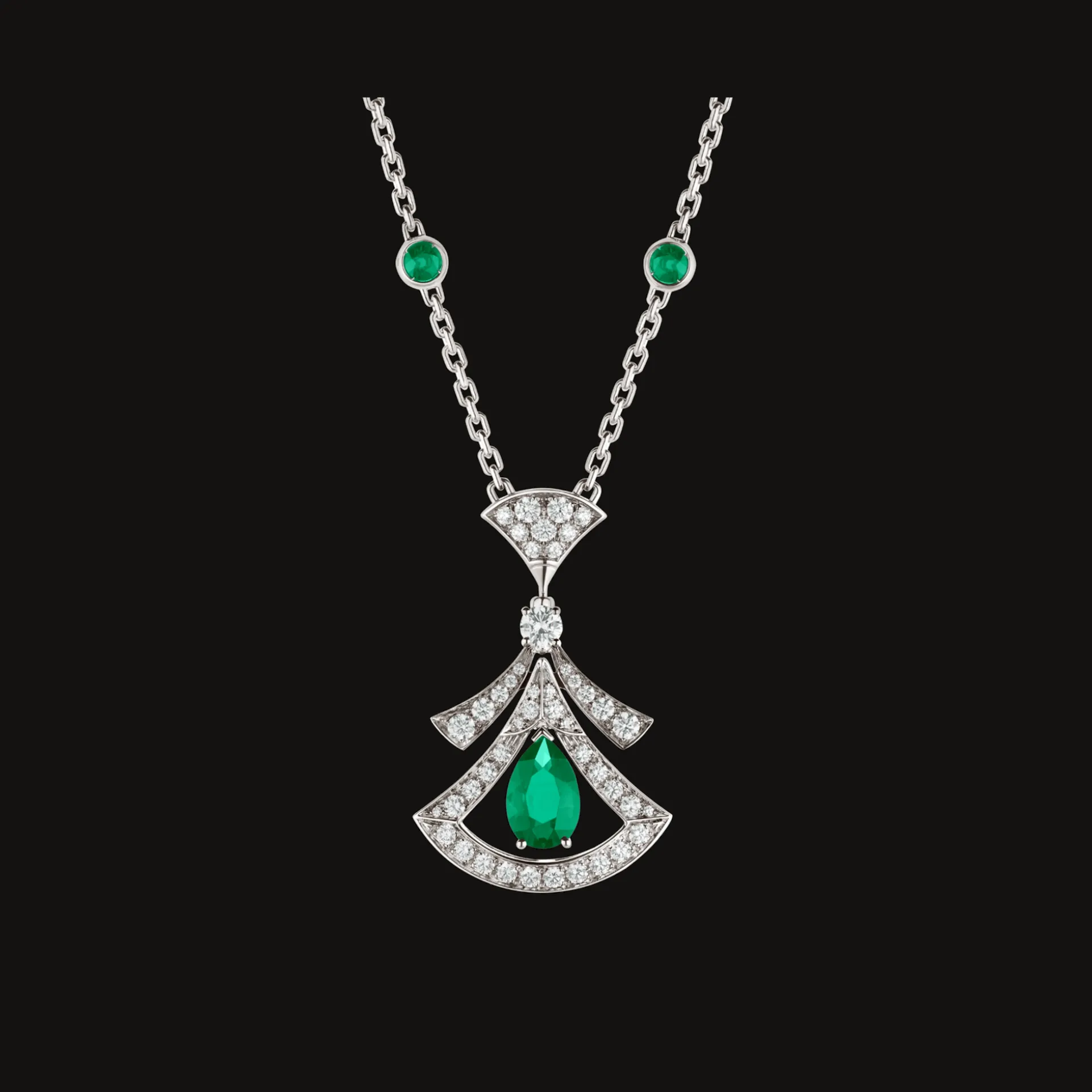 BVLGARI Divas’ Dream Necklace New