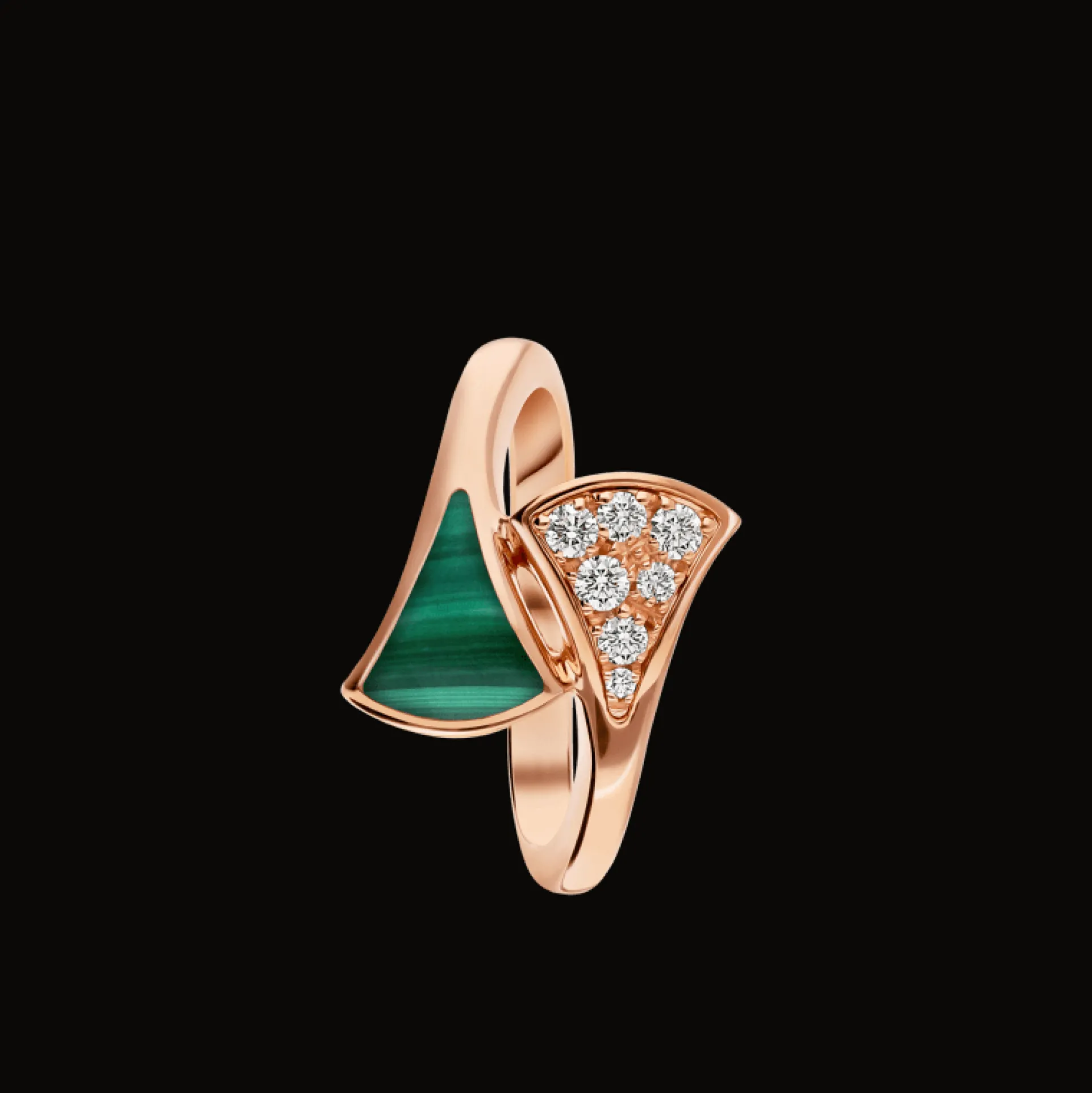BVLGARI Divas’ Dream Ring Store
